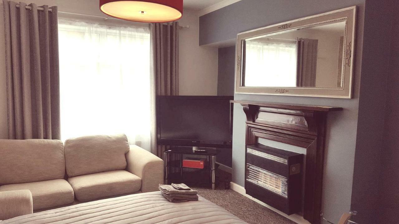 Dumfries Central Apartment מראה חיצוני תמונה
